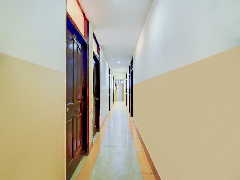 Oyo 28461 Royal Stay Inn Delhi  Buitenkant foto