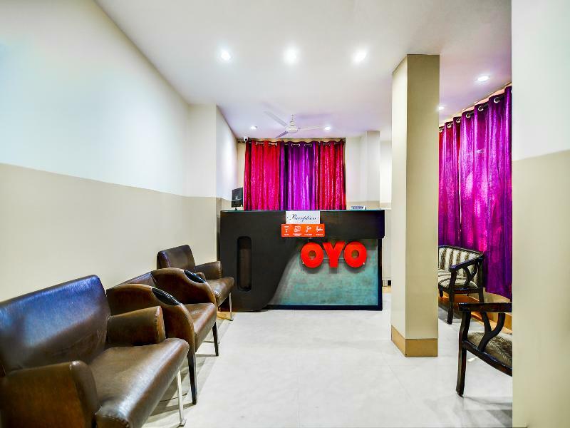 Oyo 28461 Royal Stay Inn Delhi  Buitenkant foto