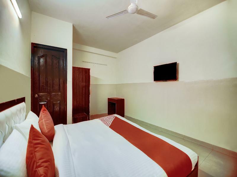 Oyo 28461 Royal Stay Inn Delhi  Buitenkant foto